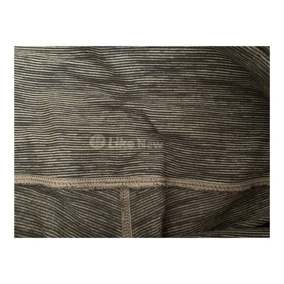LULULEMON Midrise Ruched Waist Cropped Legging Keyhole Leg Gray Mini Stripe Sz 6 - Picture 7 of 11
